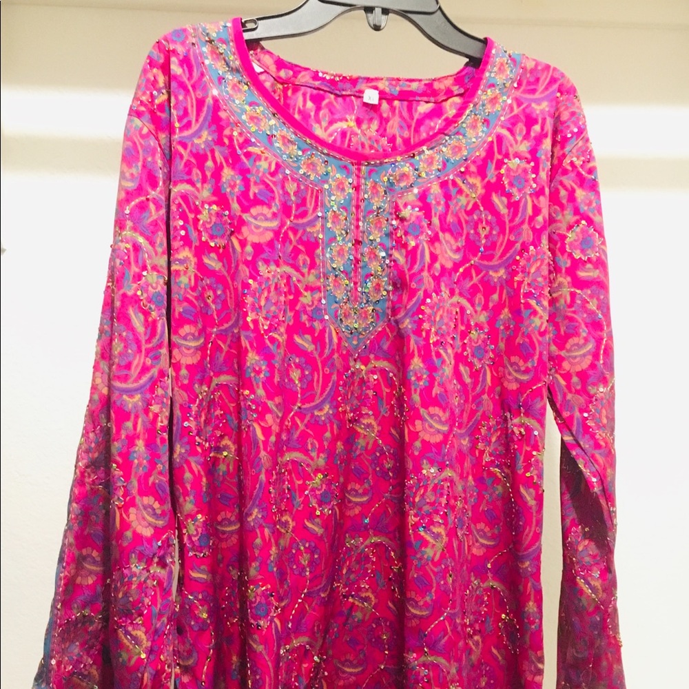 Round neck long sleeves shirt for women